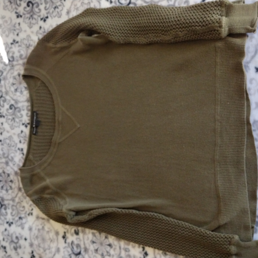 Rock & Republic Sweater Sz Small EUC